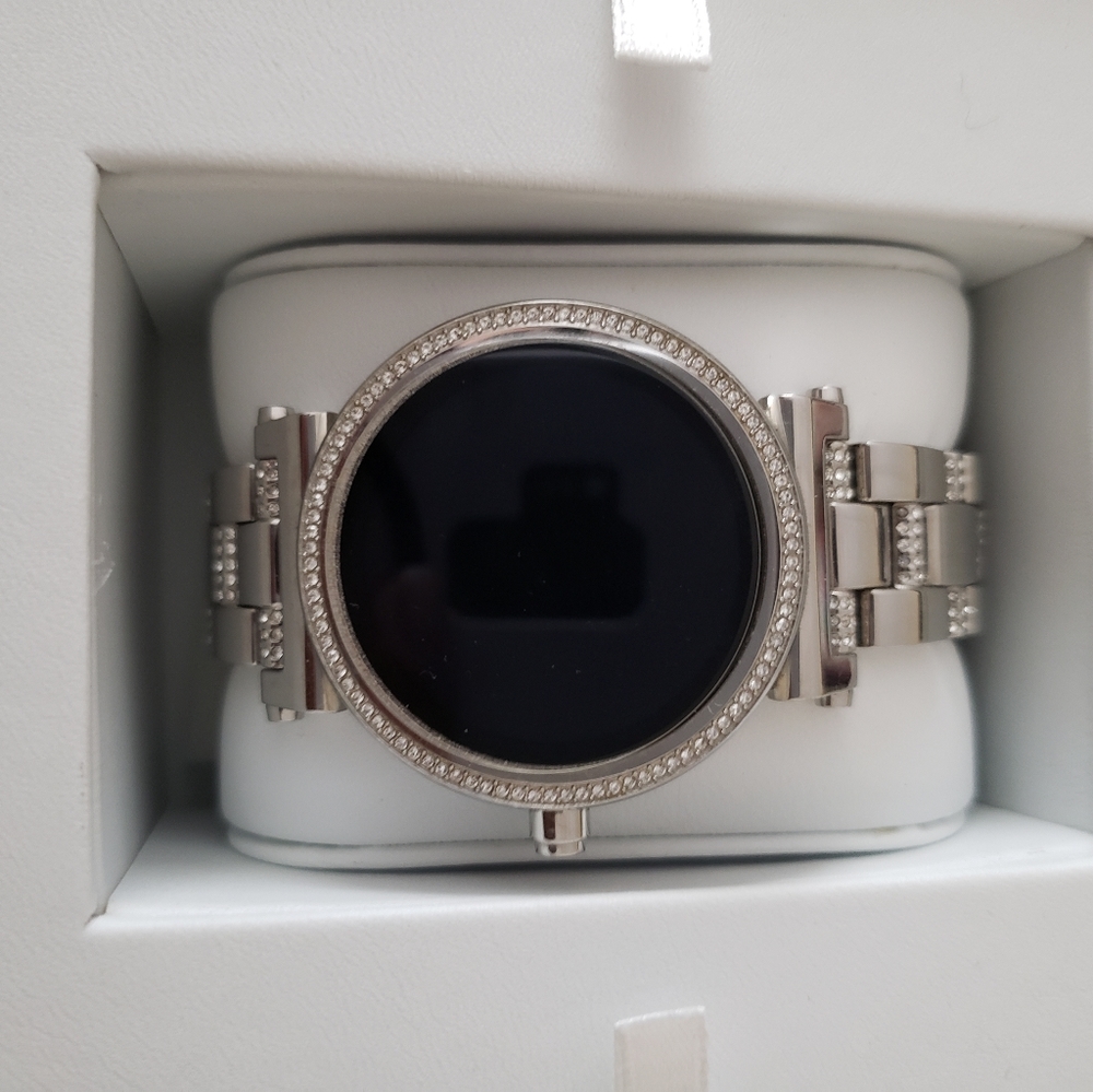 Michael Kors Sofie Silver Pave Smartwatch